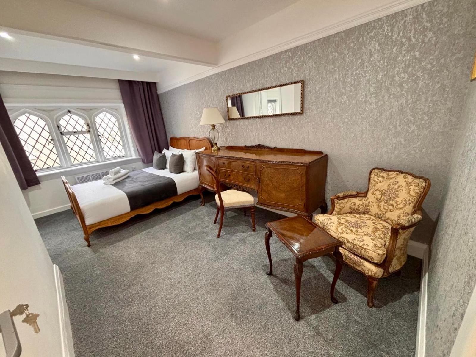 Juniper Berry Hotel Southampton Kültér fotó