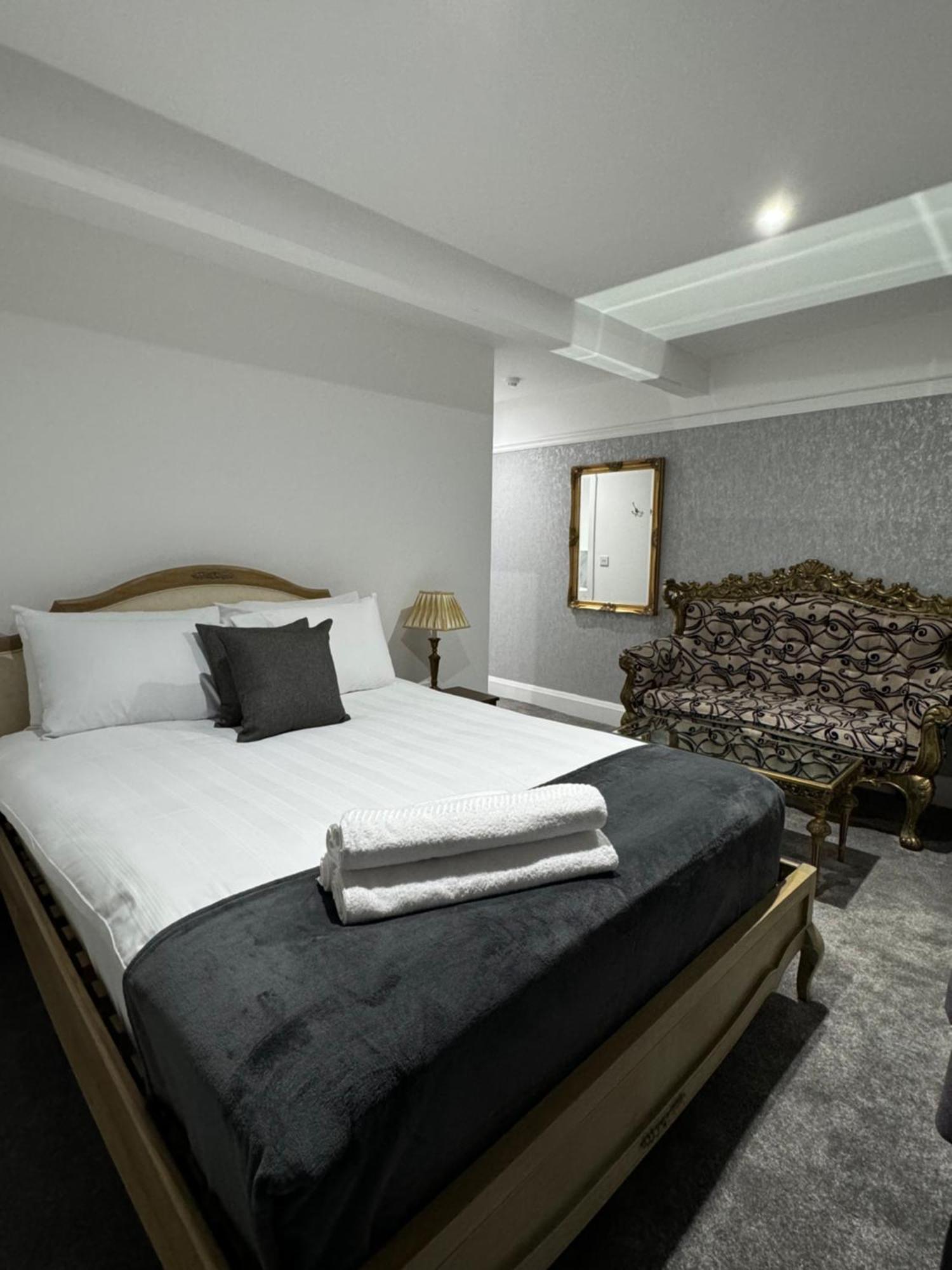 Juniper Berry Hotel Southampton Kültér fotó