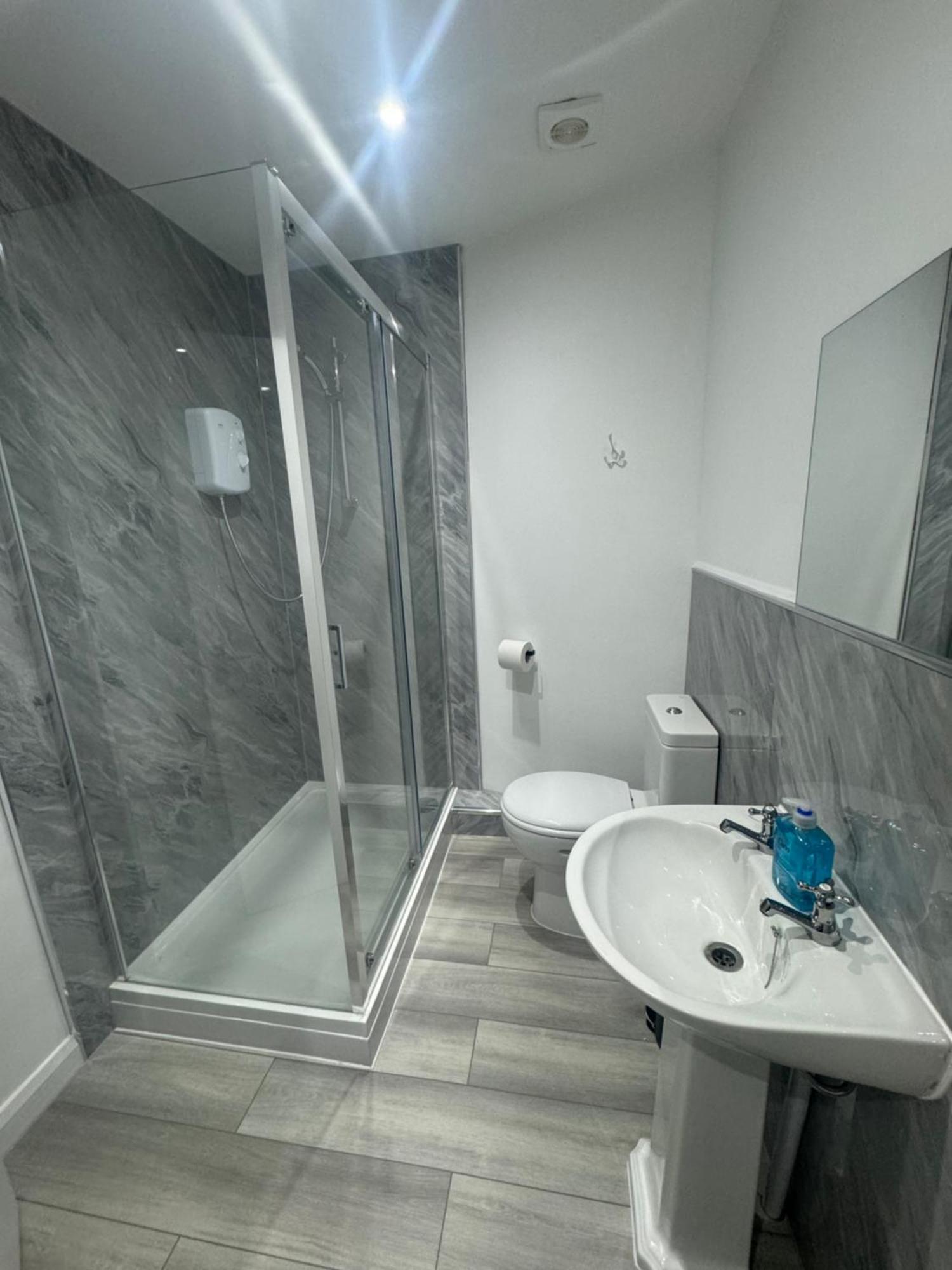 Juniper Berry Hotel Southampton Kültér fotó